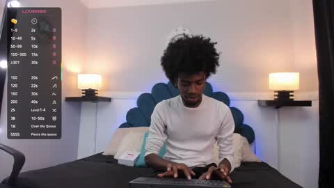 Alex Jaccob online show from October 2025 01:11:01 PM