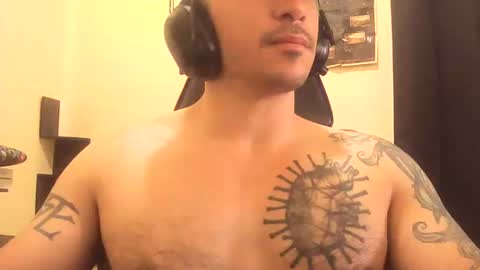 Alexxx online show from November 2025 05:45:03 PM