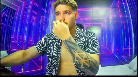 Alex online show from September 2025 07:08:02 PM