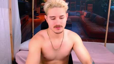 Alex online show from October 2025 07:26:02 PM