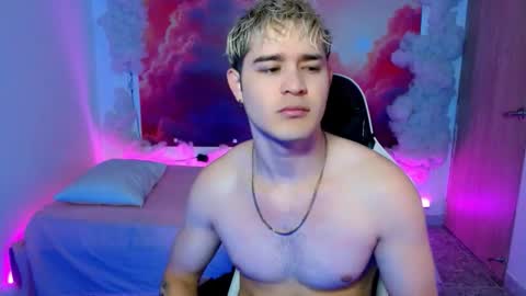 Alex online show from December 2025 07:08:02 PM