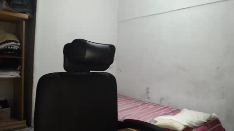 Snapshot of alexriversx chatting on May 2026 05:39:01 PM Alexander online show from May 2026 05:39:01 PM