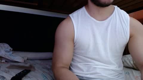 Snapshot of alexsb1998 chatting on March 2025 09:31:02 AM alexsb1998 online show from March 2025 09:31:02 AM