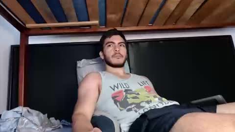 Snapshot of alexsb1998 chatting on September 2025 04:12:02 AM alexsb1998 online show from September 2025 04:12:02 AM