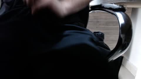 Snapshot of alextwunkk chatting on December 2024 05:01:02 PM Alex online show from December 2024 05:01:02 PM