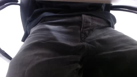 Snapshot of alextwunkk chatting on January 2025 01:57:02 PM Alex online show from January 2025 01:57:02 PM