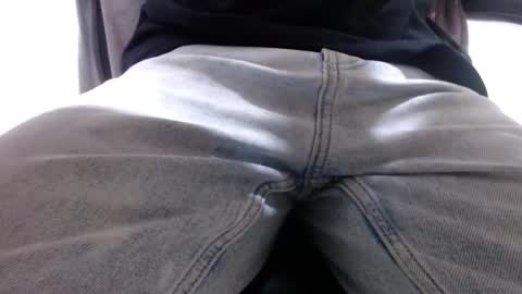 Snapshot of alextwunkk chatting on February 2025 12:32:01 AM Alex online show from February 2025 12:32:01 AM