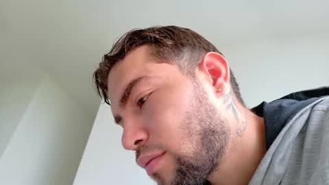 Snapshot of alextwunkk chatting on September 2025 04:30:02 PM Alex online show from September 2025 04:30:02 PM