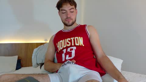 Snapshot of alextwunkk chatting on November 2025 04:36:01 AM Alex online show from November 2025 04:36:01 AM