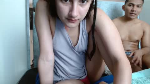 alex y luisa online show from March 2025 03:05:01 PM