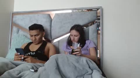 alex y luisa online show from September 2025 03:49:02 PM