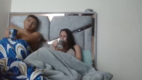 alex y luisa online show from November 2025 03:28:02 PM