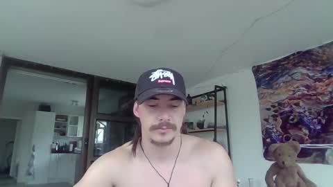 Snapshot of alexx1169 chatting on December 2024 12:20:01 AM Alex online show from December 2024 12:20:01 AM