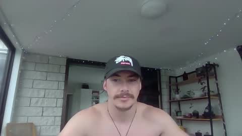 Snapshot of alexx1169 chatting on January 2025 01:50:01 AM Alex online show from January 2025 01:50:01 AM