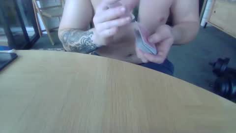 Snapshot of alexx1169 chatting on February 2025 04:58:02 AM Alex online show from February 2025 04:58:02 AM