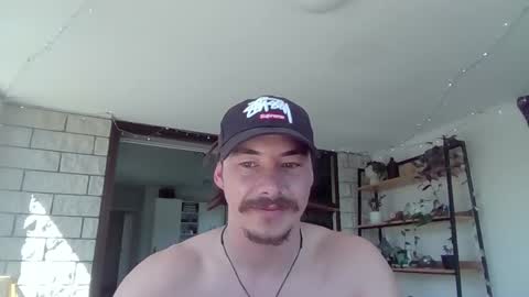 Snapshot of alexx1169 chatting on February 2025 02:29:02 AM Alex online show from February 2025 02:29:02 AM