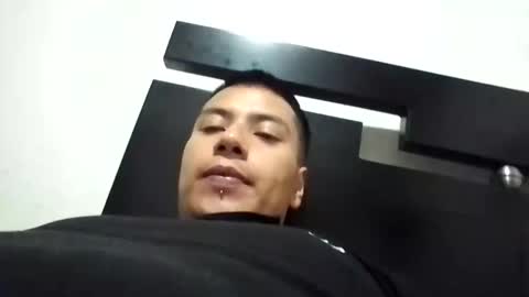 alexx669 online show from November 2025 03:05:02 AM