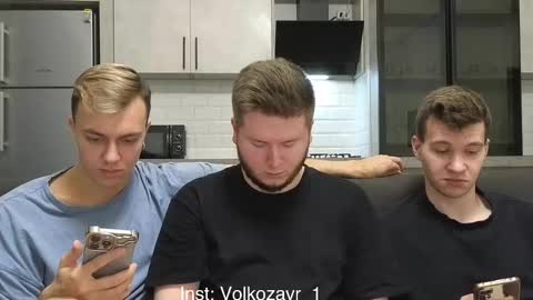 AlexDimaIgor online show from December 2025 08:39:02 PM