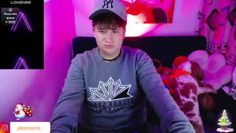 Snapshot of alexxxmorris chatting on December 2024 06:54:01 AM ALEXXX MORRIS online show from December 2024 06:54:01 AM