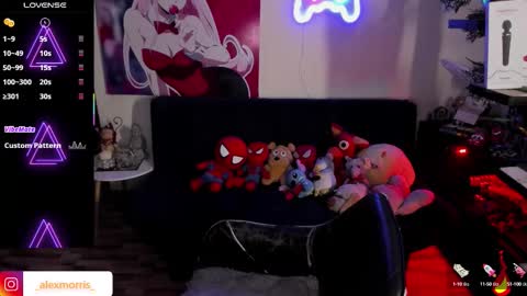 Snapshot of alexxxmorris chatting on October 2025 05:19:02 AM ALEXXX MORRIS online show from October 2025 05:19:02 AM