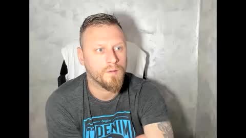 Snapshot of alexyno2020 chatting on May 2026 04:56:02 PM alexyno2022 ONLYFANS online show from May 2026 04:56:02 PM