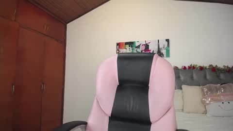 Snapshot of alheli_16 chatting on December 2024 05:28:02 PM Alheli online show from December 2024 05:28:02 PM