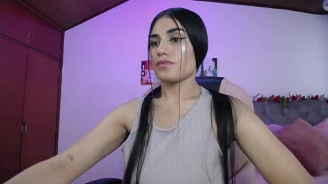 Snapshot of alheli_16 chatting on January 2025 02:51:02 PM Alheli online show from January 2025 02:51:02 PM