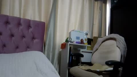 Alia  online show from December 2024 01:02:02 PM