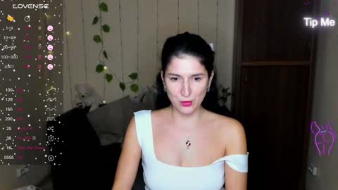 Alianna online show from January 2025 12:26:02 PM