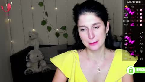 Alianna online show from February 2025 12:55:01 PM