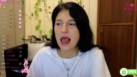 Alianna online show from September 2025 05:31:01 AM