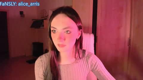 Snapshot of alice__aris chatting on April 2026 05:37:01 PM Alice Aris online show from April 2026 05:37:01 PM