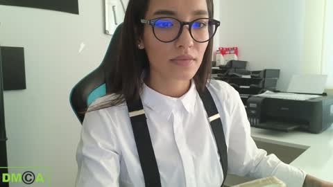 A R Y A  T I A online show from January 2025 02:14:02 PM