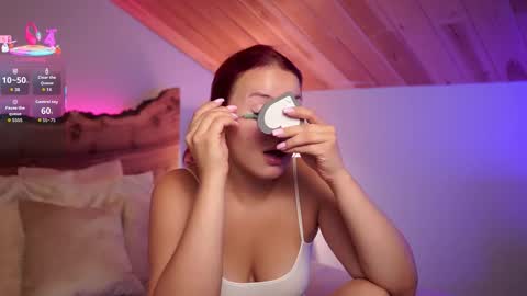 Alice.....Welcome to my room Lets get to know each other better and have an unforgettable time online show from September 2025 10:59:01 AM