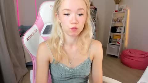 Alichery online show from October 2025 05:18:01 AM