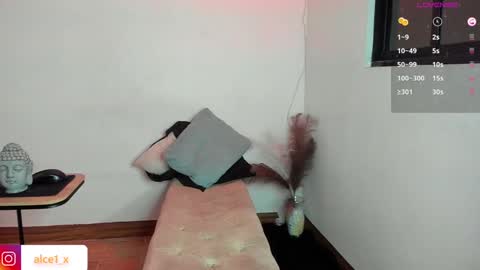 Manuela online show from February 2025 11:21:01 AM