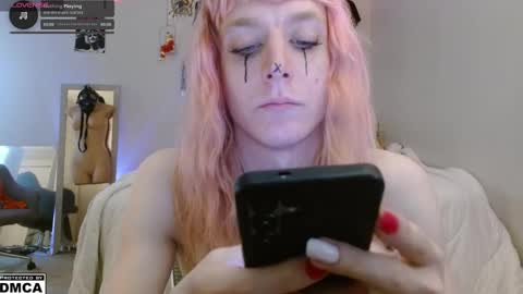 Alice Hatchette online show from October 2025 02:18:01 PM