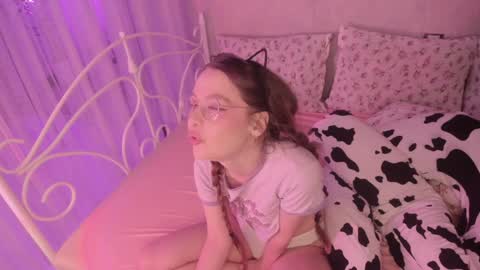 Alice online show from December 2024 07:10:01 PM