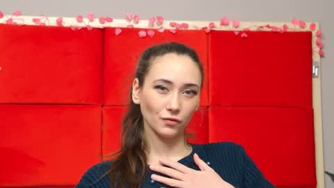 AliceMunro online show from January 2025 09:57:01 PM