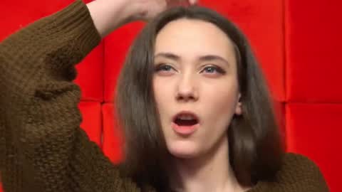 AliceMunro online show from February 2025 08:46:01 PM