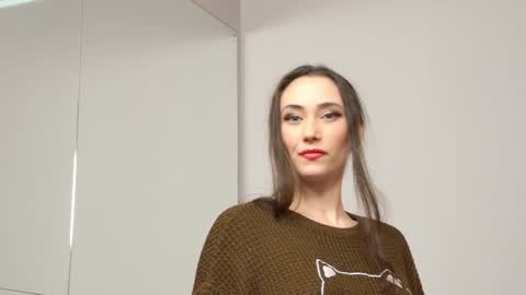 AliceMunro online show from February 2025 02:17:02 AM