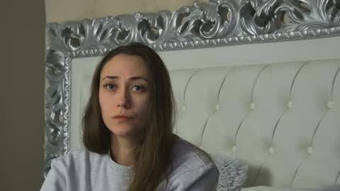 AliceMunro online show from January 2026 08:33:01 PM