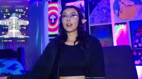 Snapshot of alice_phantom chatting on December 2024 07:49:02 AM online show from December 2024 07:49:02 AM