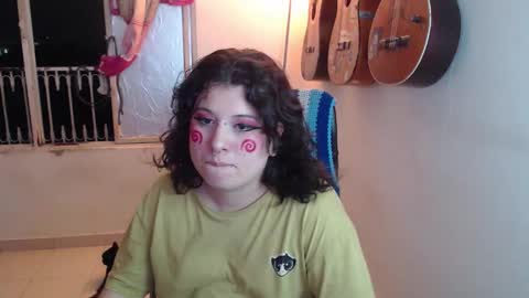 Alicia Aldara online show from October 2025 03:40:02 AM