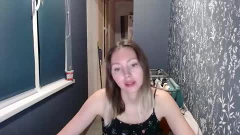 Alice smiles online show from February 2026 11:01:01 PM