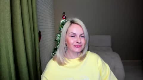 Alicee online show from December 2025 07:54:01 PM