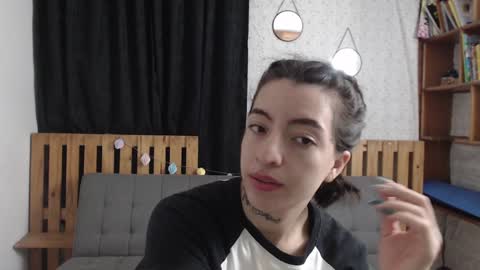 alicee_logan_ online show from December 2024 01:15:02 AM