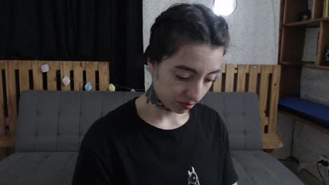 alicee_logan_ online show from December 2024 02:40:01 AM