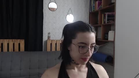 alicee_logan_ online show from February 2025 02:14:01 AM