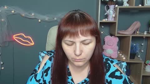 AliceInks online show from September 2025 07:08:01 AM